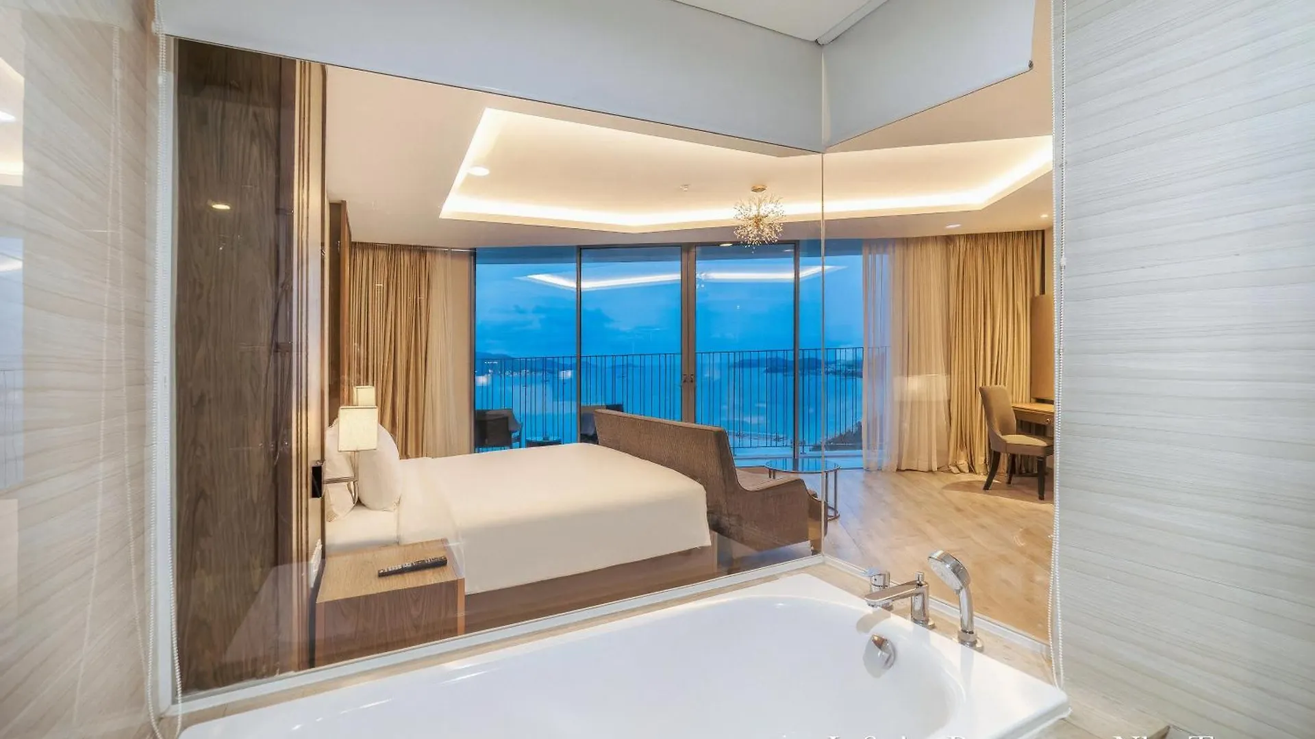 Infinity Panorama Oceanview Apartments Nha Trang 0*,